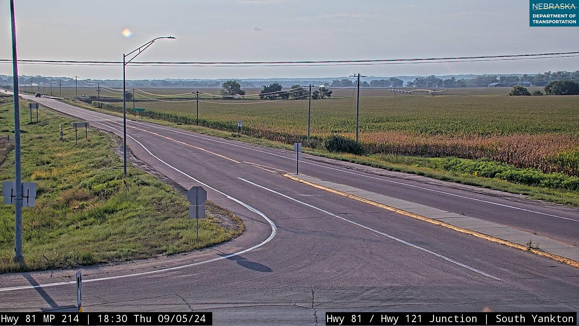 Traffic Cam South Yankton › West: US 81: So Yankton: 121 looking west