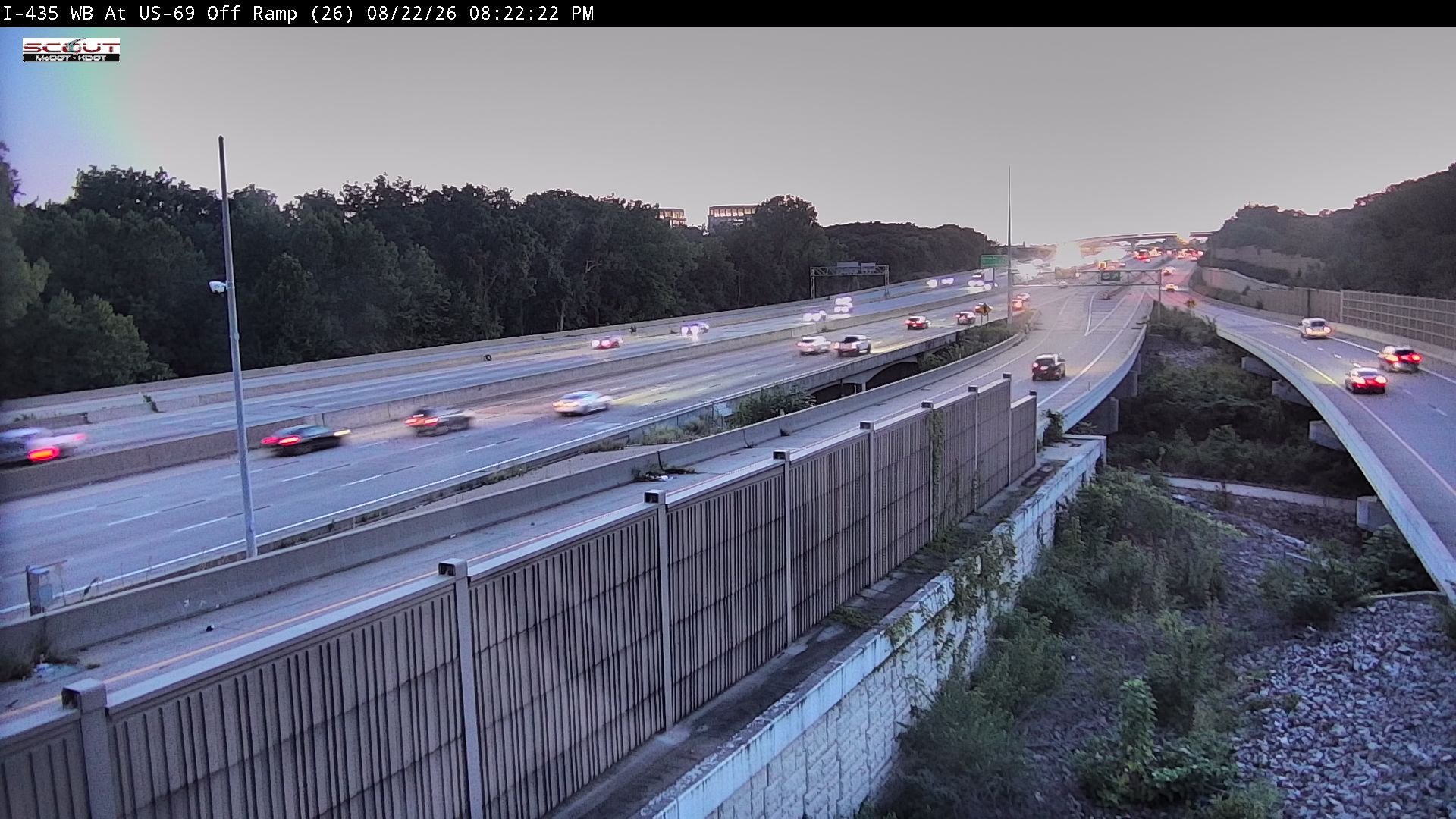Traffic Cam Overland Park: I- W @  OFFRAMP