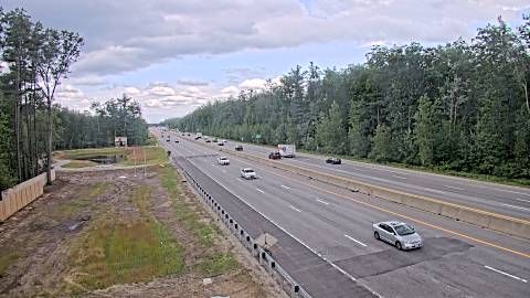 Traffic Cam Bedford › North: FEE N MM 18.7 - SWZ - C03