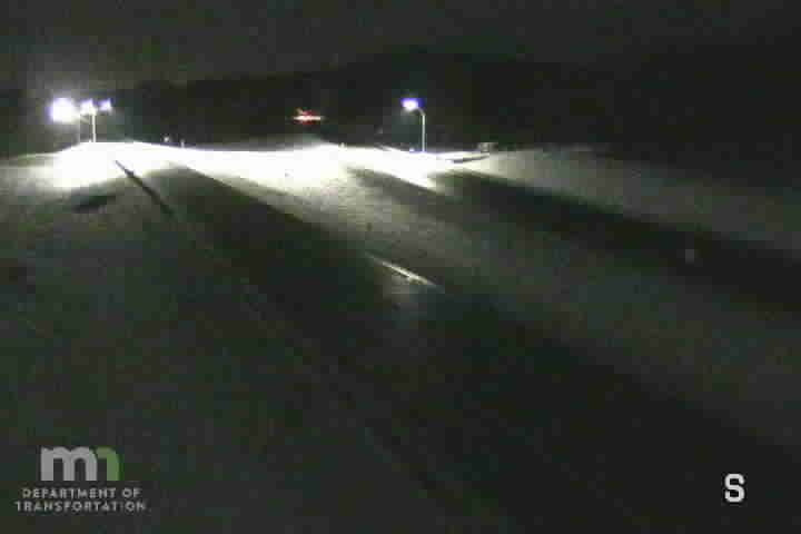 Traffic Cam Cannon Falls: US 52: T.H.52 NB @ Skunk Hollow Tr (MP)