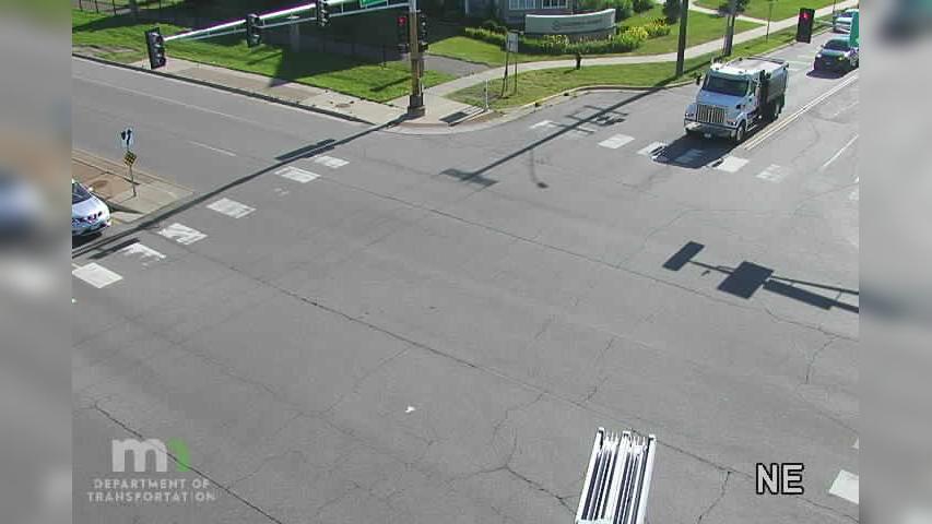 Traffic Cam Minneapolis: MN 47: T.H.47 SB @ 37th Ave