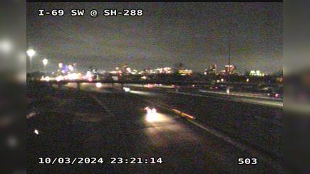 Traffic Cam Houston › South: IH-69 Southwest @ SH 288