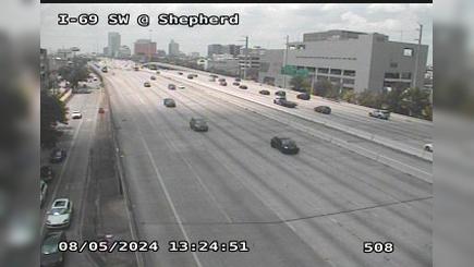 Traffic Cam Houston › South: I-69 Southwest @ Shepherd