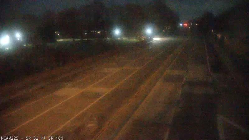 Traffic Cam Woodcrest Court: DE 52 @ DE 100