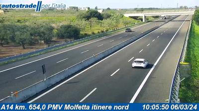 immagine della webcam nei dintorni di Canosa di Puglia: webcam Molfetta