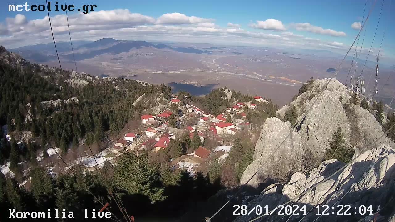 Webcamul de deasupra satului Koromilia, deasupra Meteorei