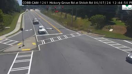 Traffic Cam Kennesaw: 111892--2