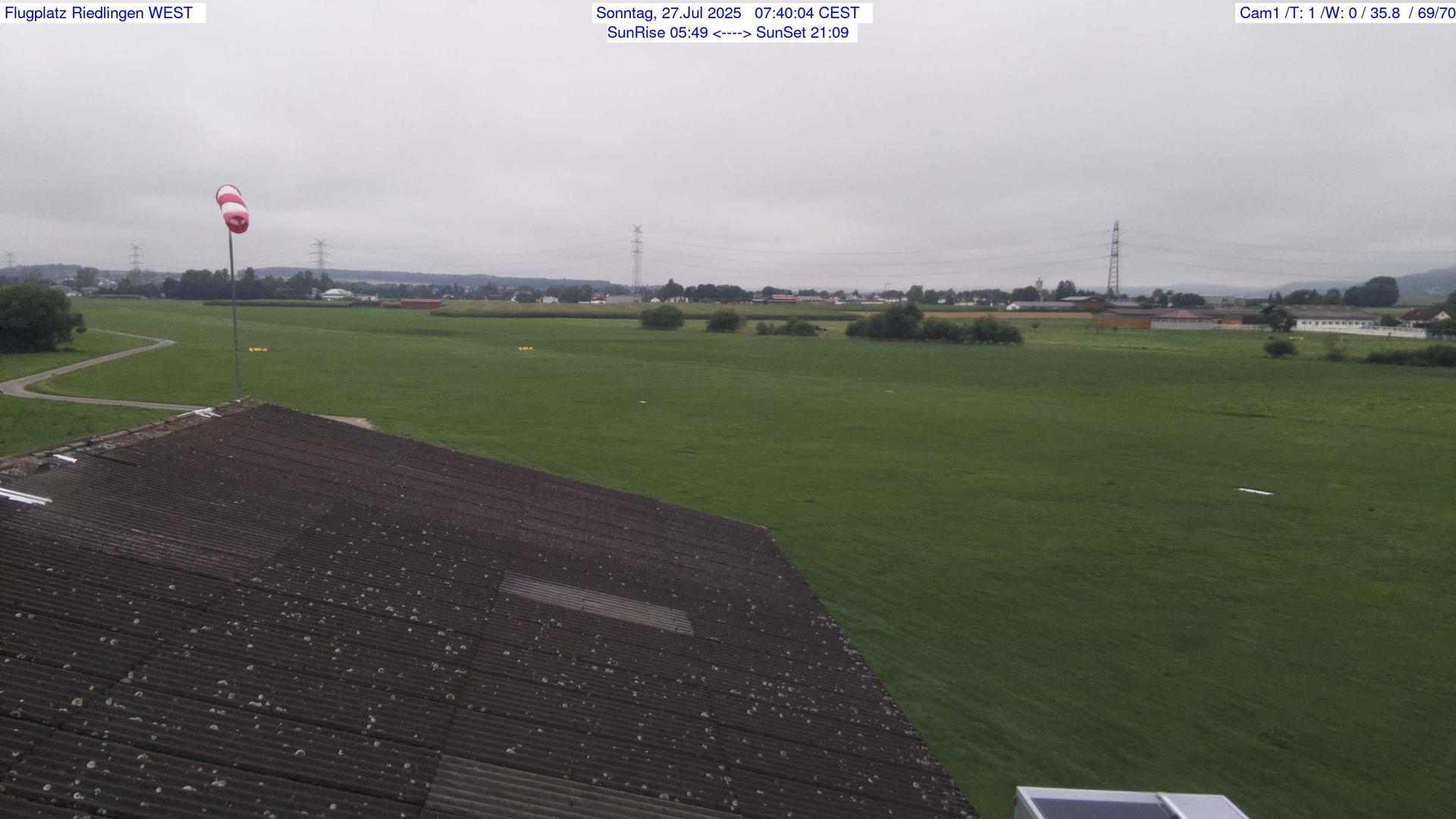 Neufra airport Webcam