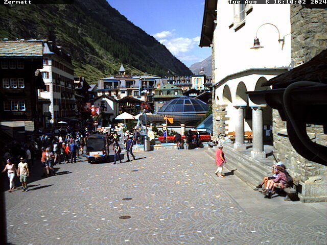 Zermatt: Kirchenplatz