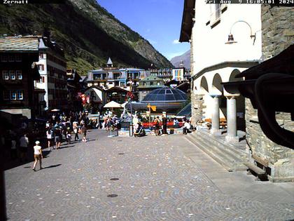 Zermatt: Kirchenplatz