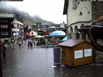 Zermatt: Kirchenplatz