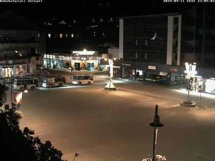 Zermatt: Bahnhofplatz