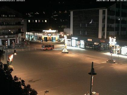 Zermatt: Bahnhofplatz