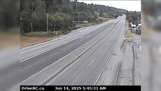 Traffic Cam Saanich › South: Patricia Bay Hwy (Hwy 17) at Sayward Rd in - looking south