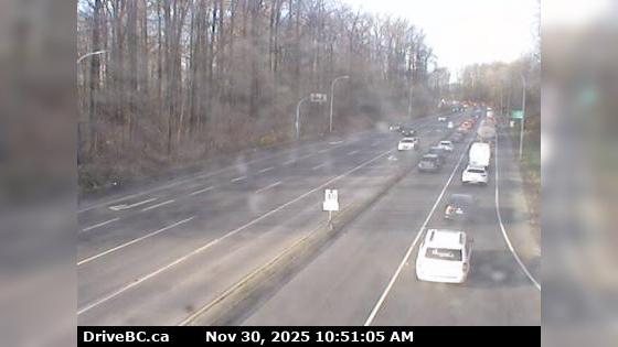 Traffic Cam Port Coquitlam › West: Hwy 7B/Mary Hill Bypass at Shaughnessy St looking west