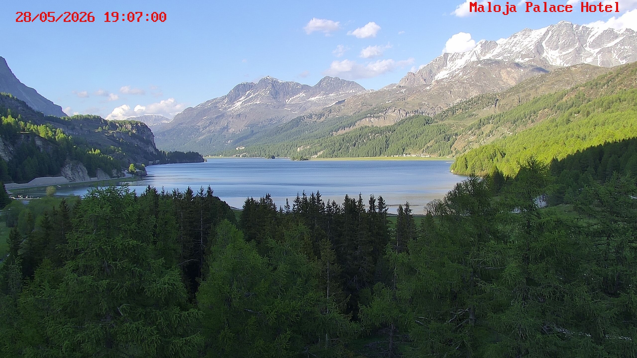 Bregaglia: Lake Sils - Engadin St. Moritz