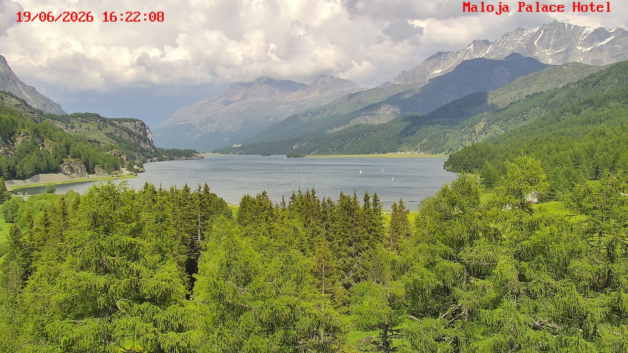 Bregaglia: Lake Sils - Engadin St. Moritz