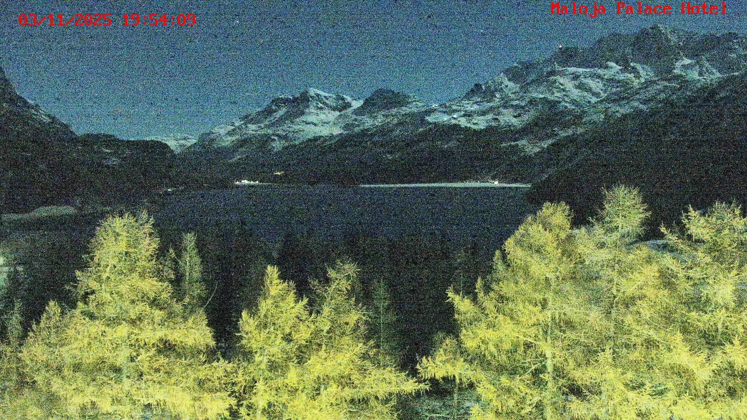 Bregaglia: Lake Sils - Engadin St. Moritz