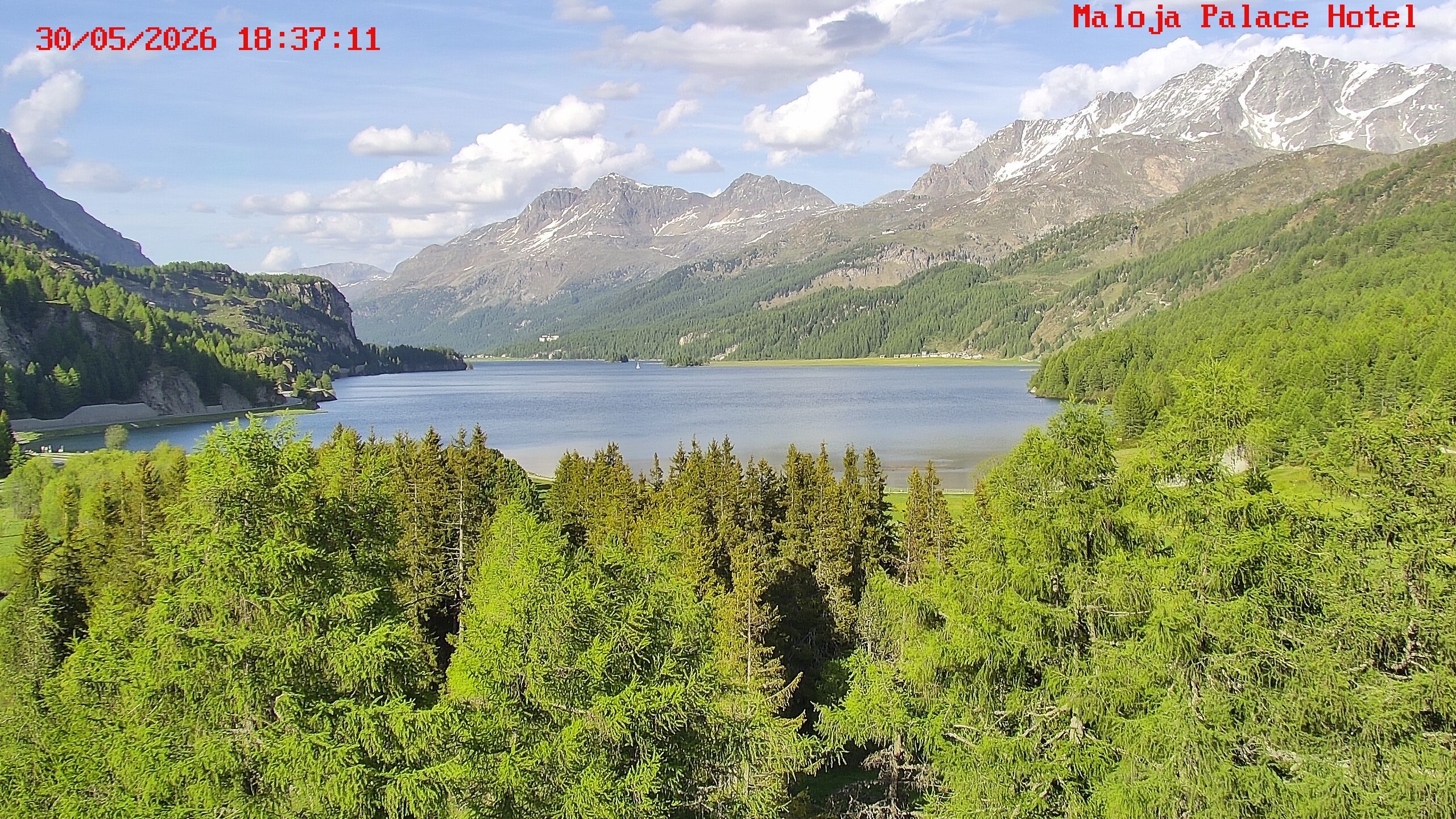 Bregaglia: Lake Sils - Engadin St. Moritz