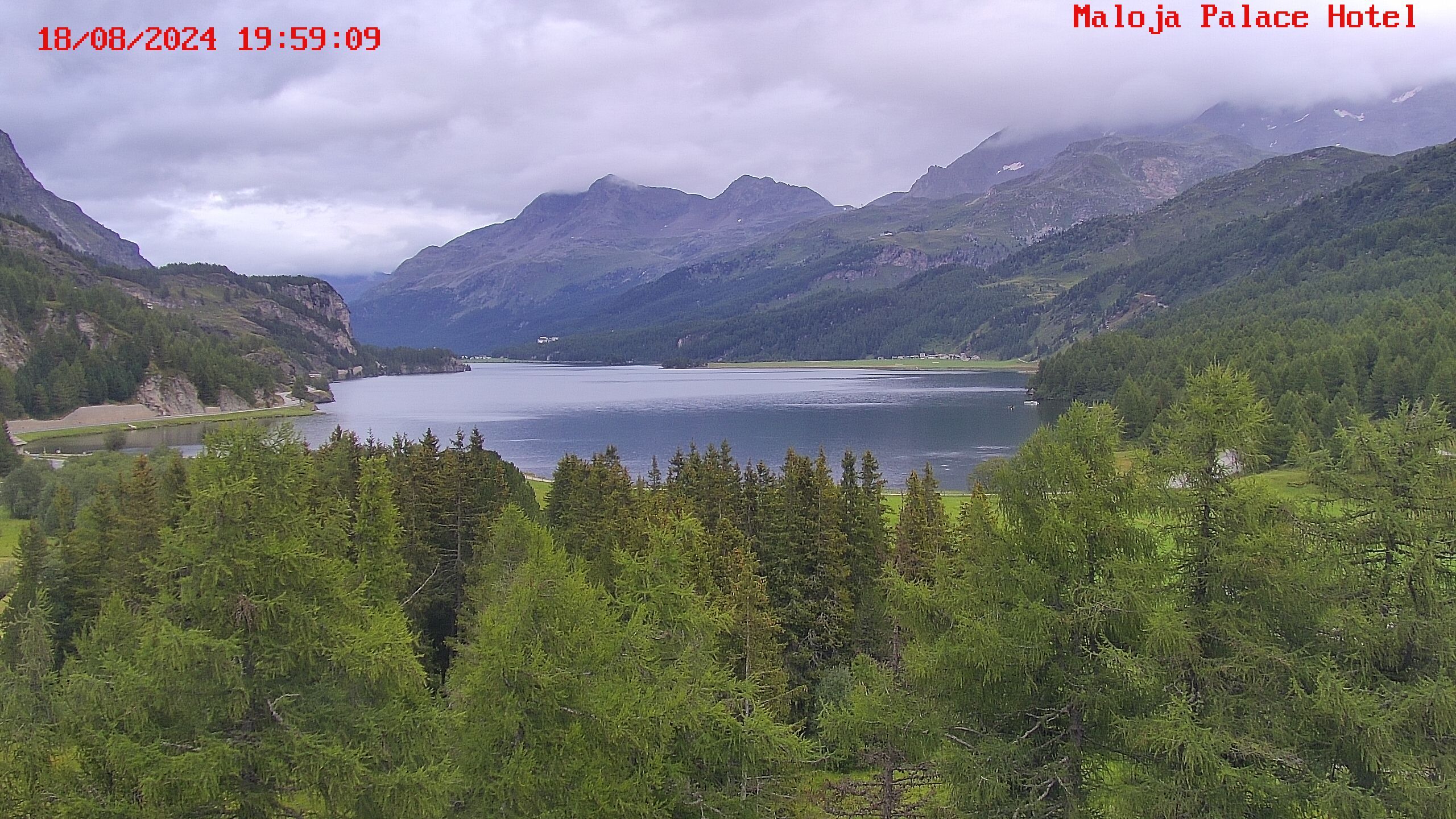 Bregaglia: Lake Sils - Engadin St. Moritz