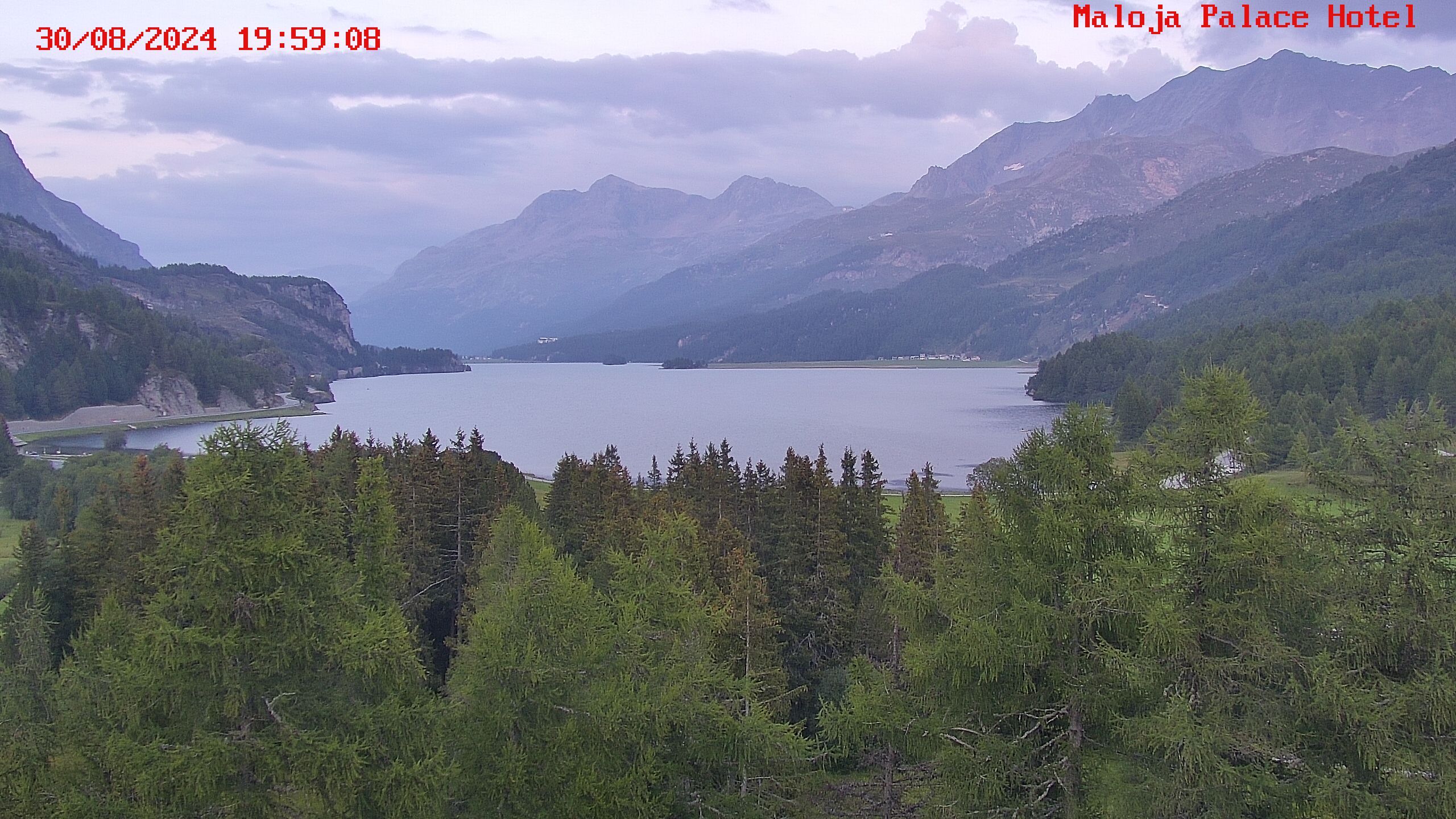 Bregaglia: Lake Sils - Engadin St. Moritz