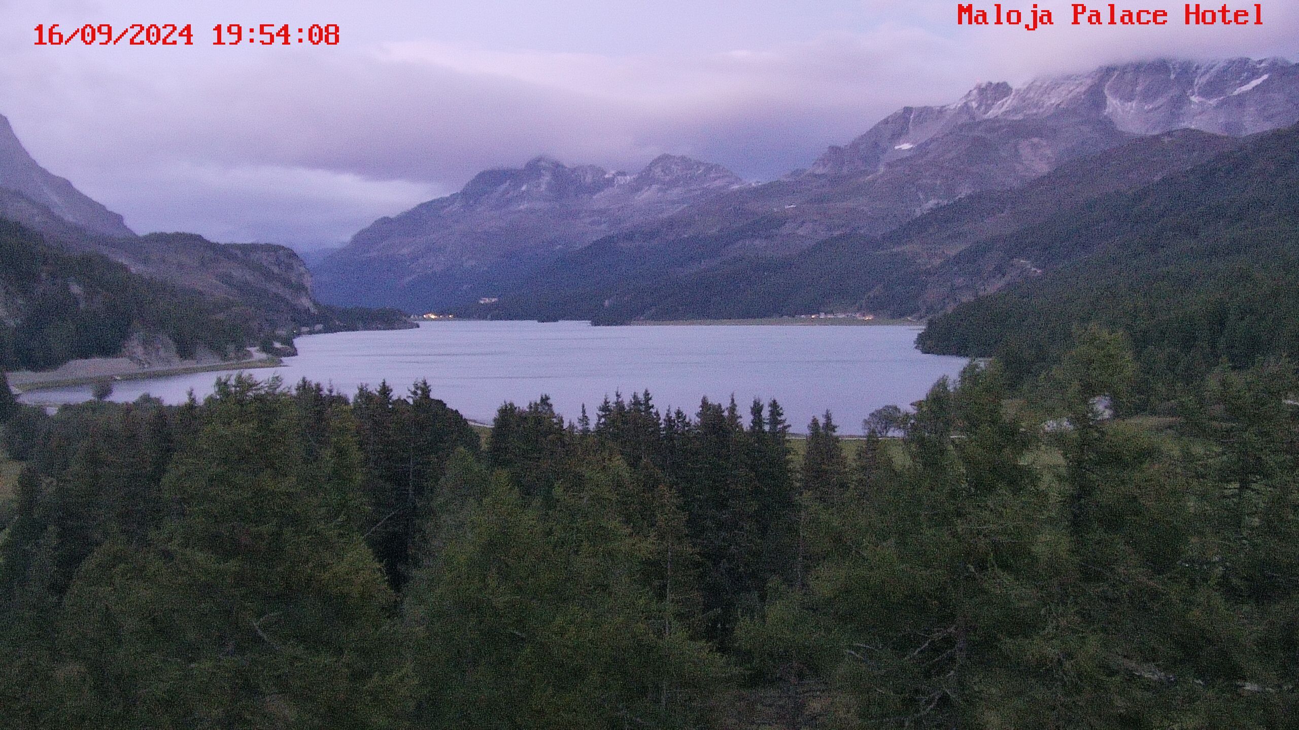 Bregaglia: Lake Sils - Engadin St. Moritz