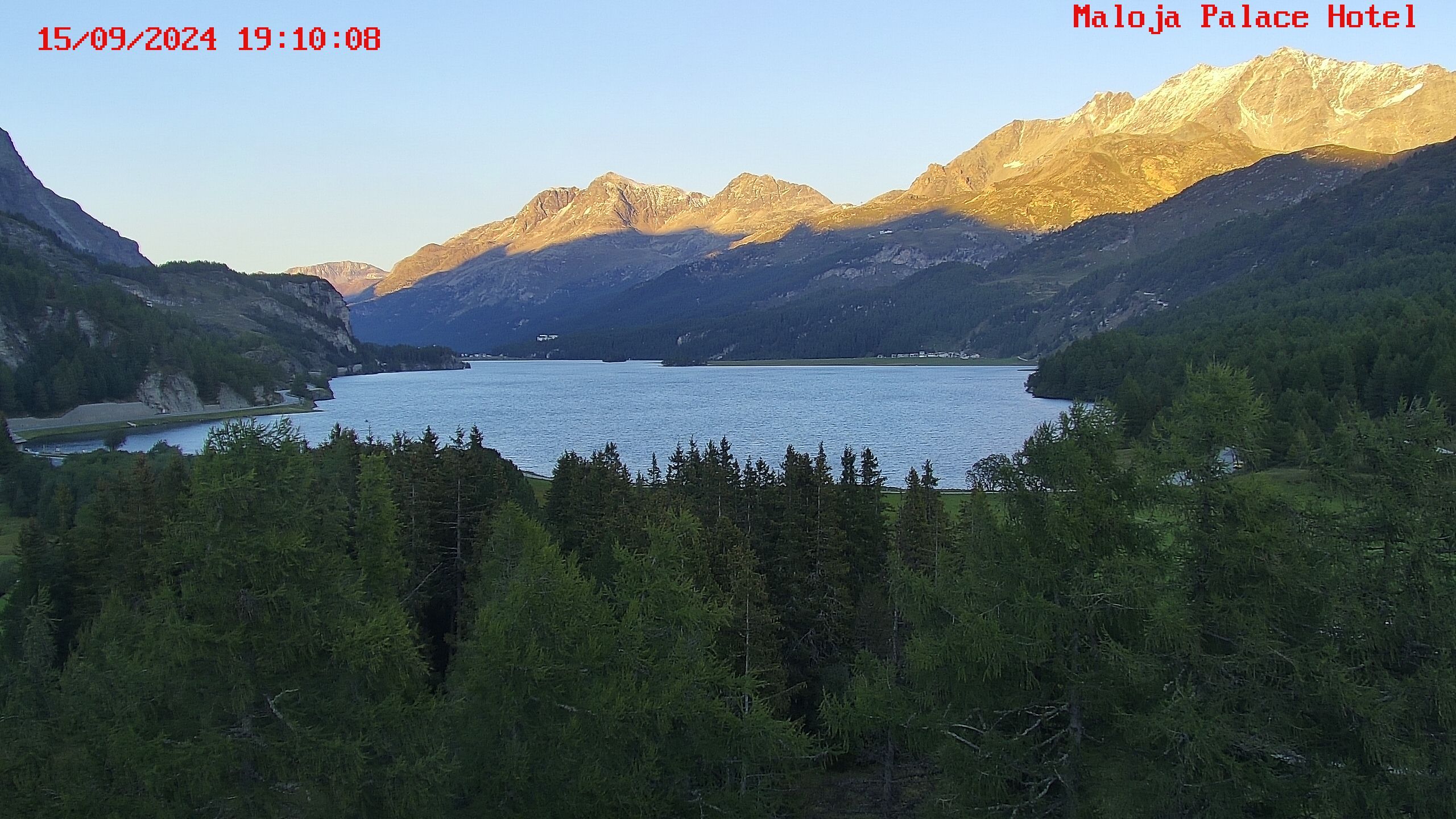 Bregaglia: Lake Sils - Engadin St. Moritz