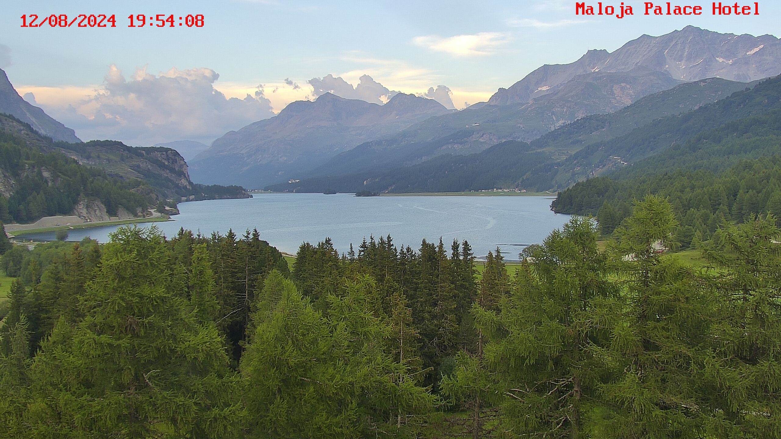 Bregaglia: Lake Sils - Engadin St. Moritz