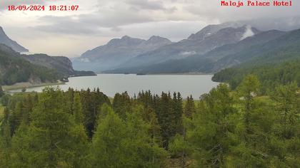 Bregaglia: Lake Sils - Engadin St. Moritz