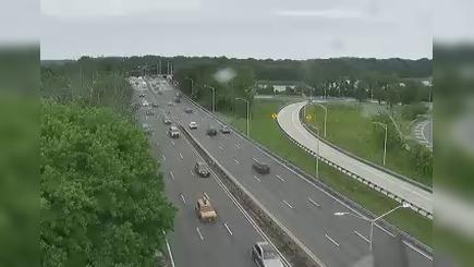 Traffic Cam New York › South: 908A at Bartow Avenue