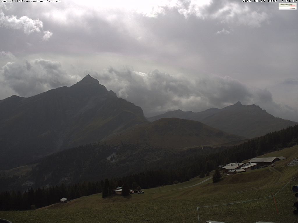 Traffic Cam Tschappina › South: Obergmeind - Piz Beverin