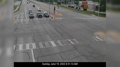Traffic Cam Town of Brookfield: US  @ Brookfield Rd