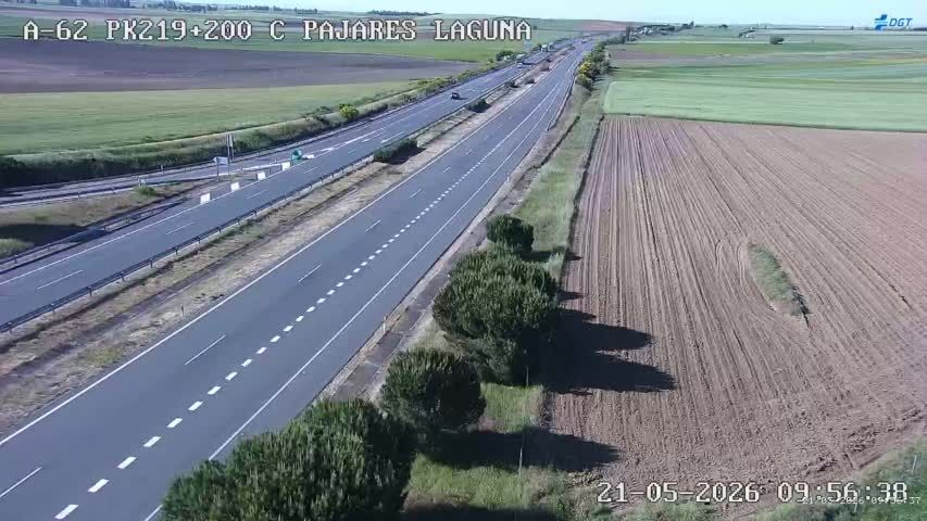 Traffic Cam Pajares de la Laguna: Autovía de Castilla