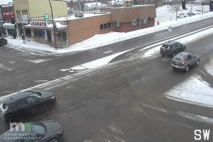 Traffic Cam Elk River: US 10: T.H.10 WB @ Jackson St