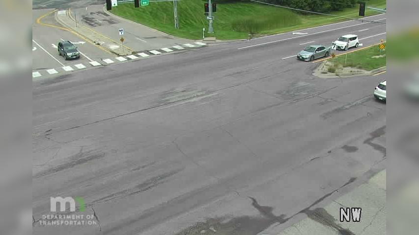 Traffic Cam Burnsville: MN 13: T.H.13 EB @ Diffley Rd