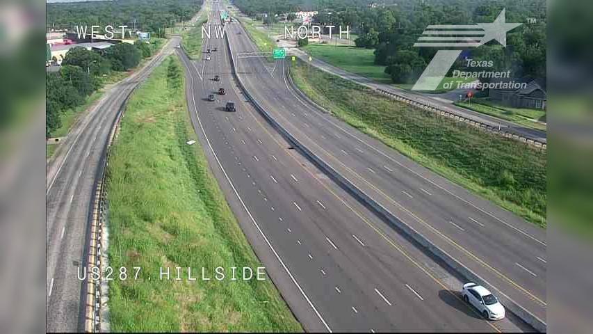 Traffic Cam Fort Worth › North: US 287 @ Hillside