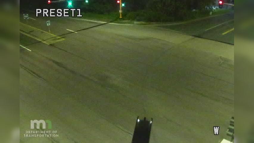 Traffic Cam Eagan: MN 13: T.H.13 EB @ Blackhawk Rd