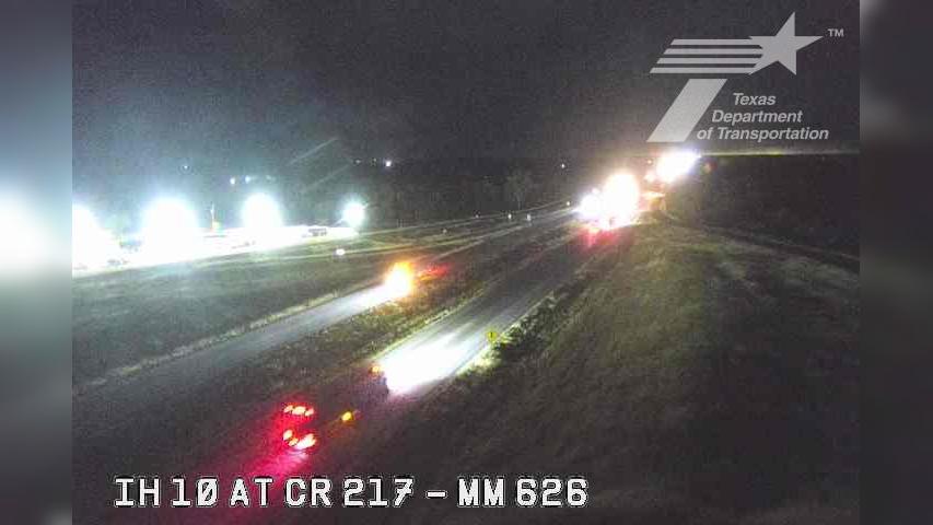 Traffic Cam Luling › West: IH 10 at CR 217 (MM 626)