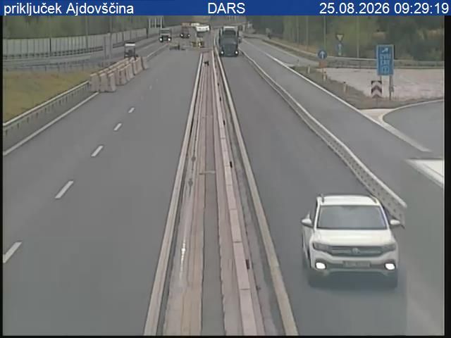 Traffic Cam Ajdovscina: H4, Razdrto - Vrtojba, priključek Ajdovščina