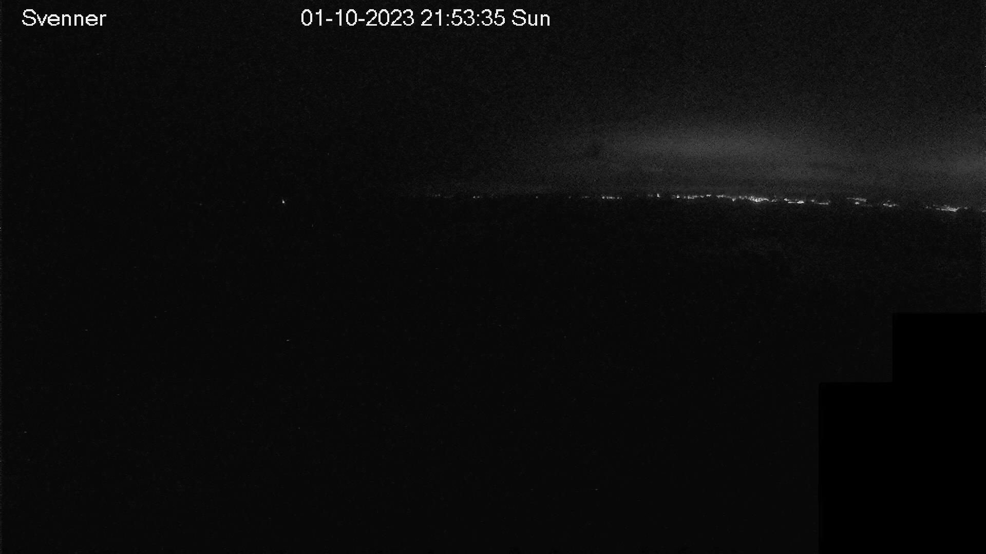 Traffic Cam Ula › West: Svenner Lighthouse
