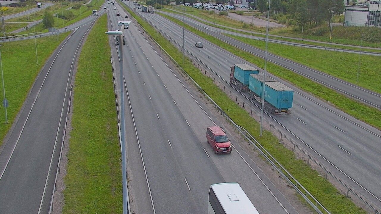 Traffic Cam Vantaa: Tie 50 Tuupakka - Kehä III