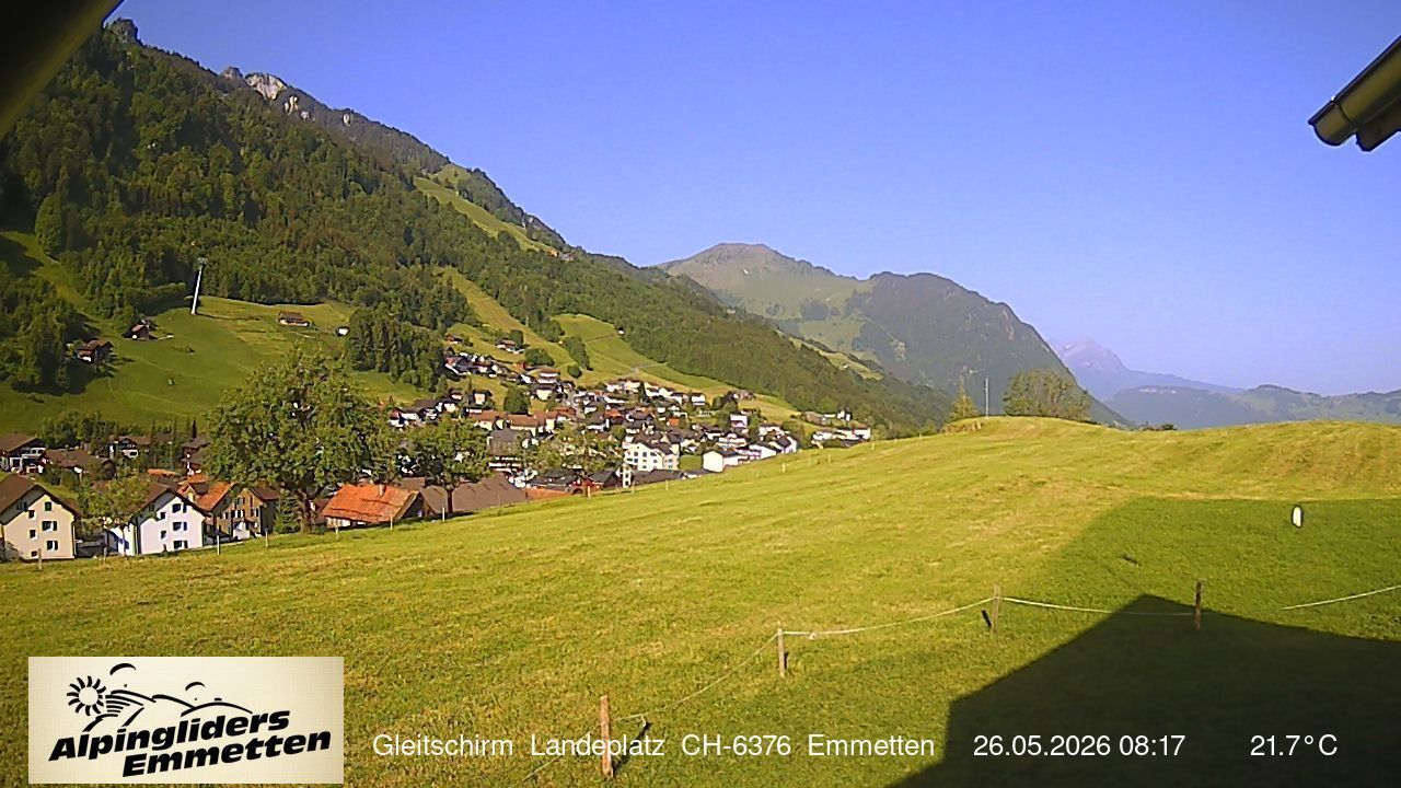 Emmetten › Westen: Luftseilbahn Niederbauen