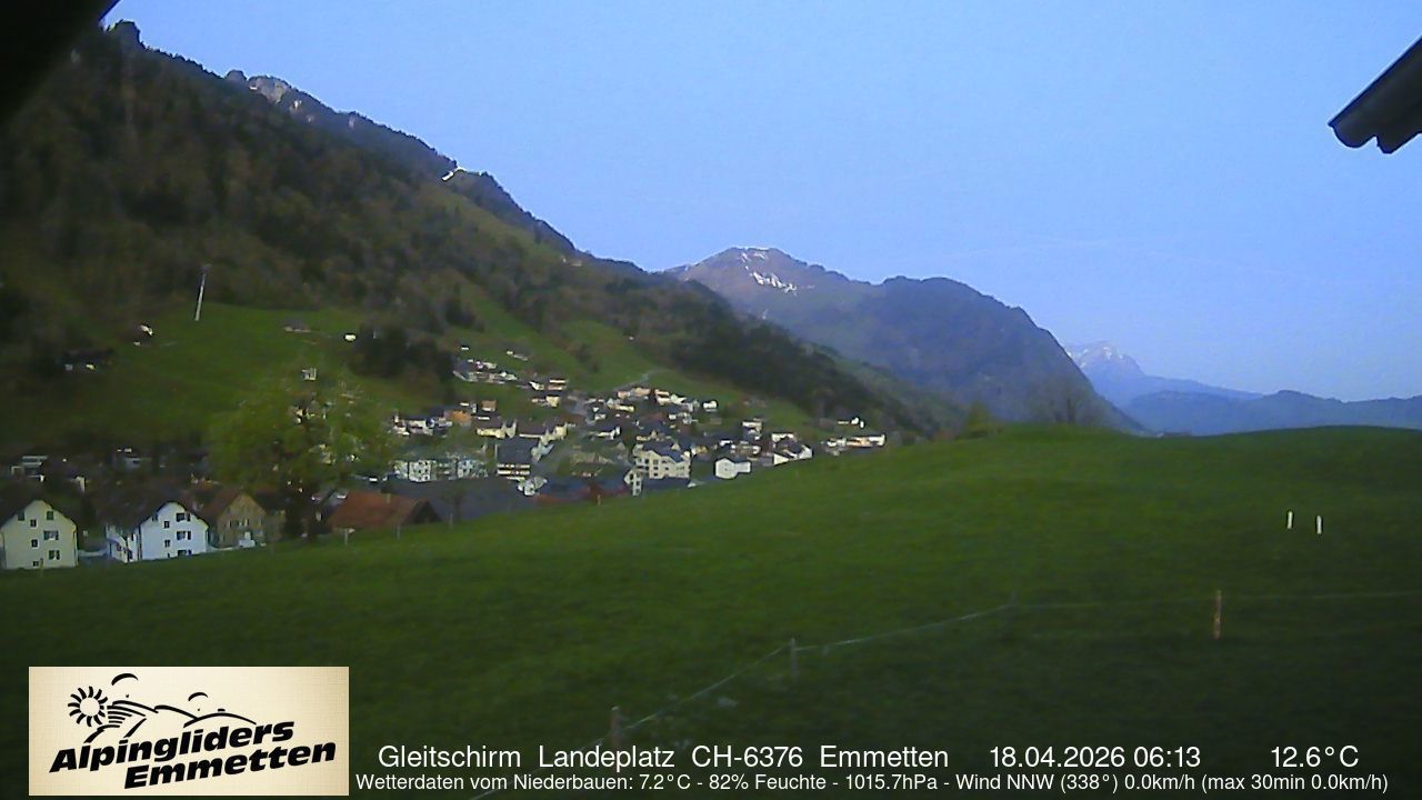 Emmetten › Westen: Luftseilbahn Niederbauen