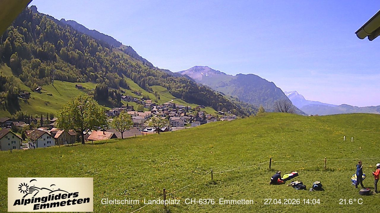 Emmetten › Westen: Luftseilbahn Niederbauen