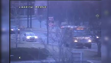 Traffic Cam Rochester: Lake Avenue at Ridge Road