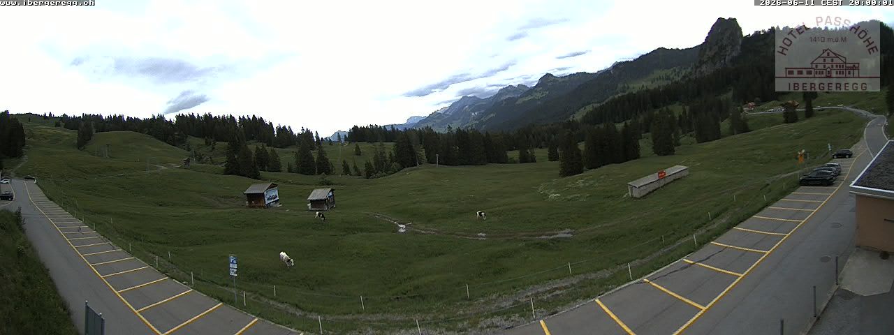 Schwyz: Ibergeregg, Passhöhe - Hotel Passhöhe