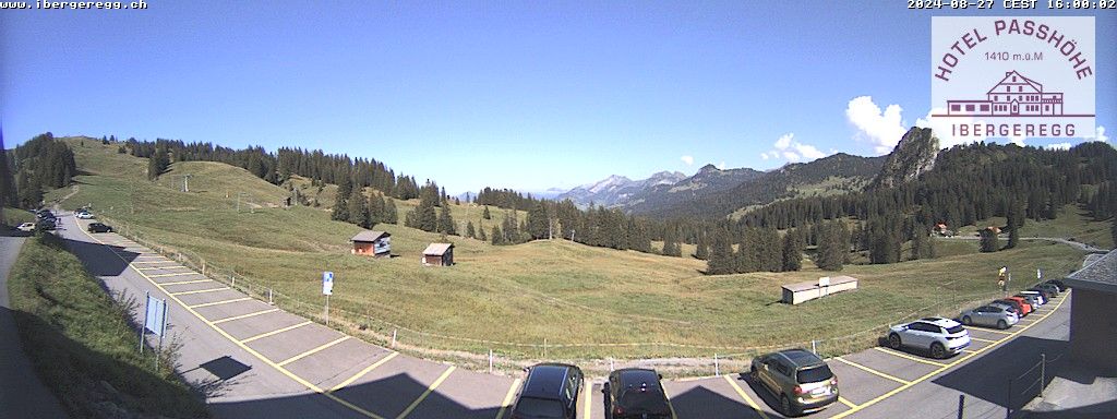 Schwyz: Ibergeregg, Passhöhe - Hotel Passhöhe