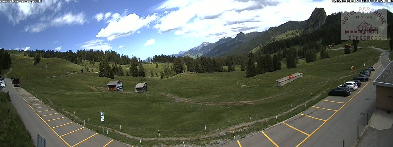 Schwyz: Ibergeregg, Passhöhe - Hotel Passhöhe