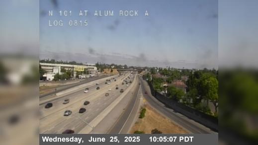 Traffic Cam Little Portugal › North: TVC70 -- US-101 : Alum Rock Avenue