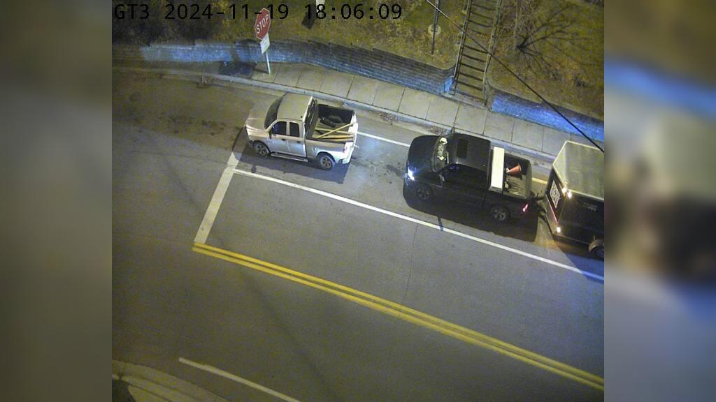 Traffic Cam Glenora: Hwy 33 at Ferry Dock - Side